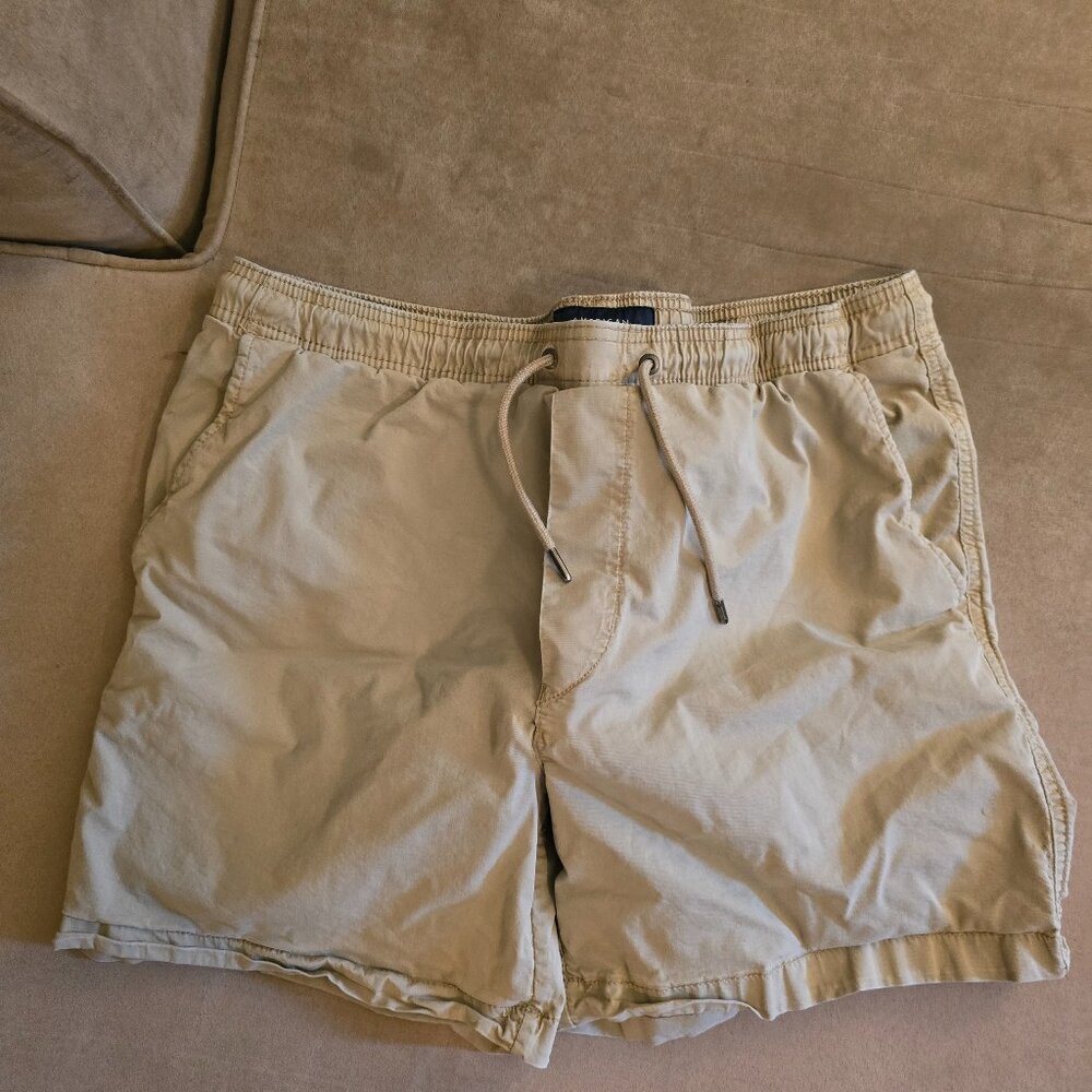 Men's Khaki Short